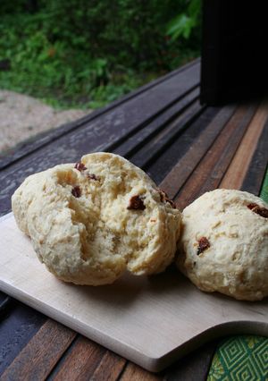 混ぜて焼くだけ！豆腐チーズぱん-レシピのメイン写真