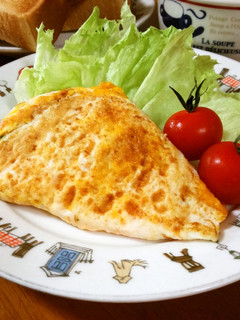 チーズとろっ♪目玉焼きinチーズベーコン-レシピのメイン写真