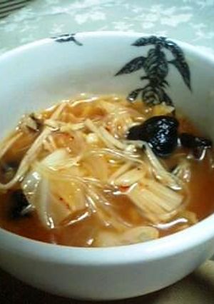 椎茸のうまみでキムチスープ☆-レシピのメイン写真