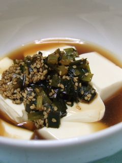 温やっこ にら中華ソース-レシピのメイン写真