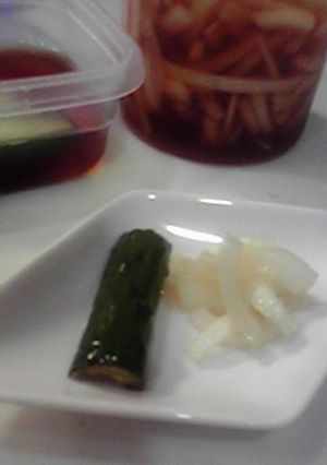 簡単!野菜の黒酢サワー漬けで箸休め-レシピのメイン写真