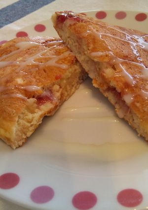 ふわふわ苺のミルキーホットケーキ♪-レシピのメイン写真