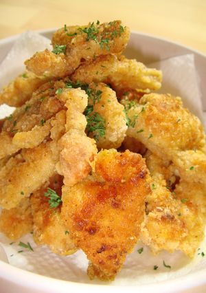 ＊お酒が進む?!カリッ♪鶏皮のおつまみ＊-レシピのメイン写真