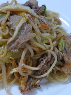 めんつゆdeやさしい味のキムチ焼きそば♪-レシピのメイン写真