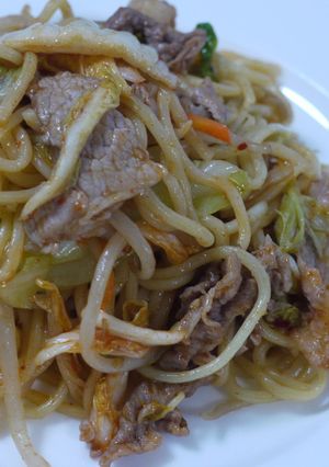 めんつゆｄｅやさしい味のキムチ焼きそば♪-レシピのメイン写真