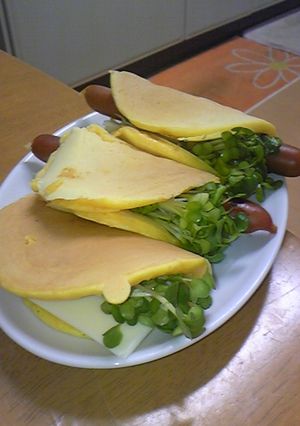 簡単朝ご飯☆ニンジンホットケーキサンド☆-レシピのメイン写真