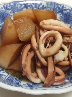 いかは最後に入れてね❤我が家のいか大根-レシピのメイン写真
