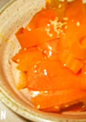 モリモリ食べられるにんじんのオリーブ炒め-レシピのメイン写真