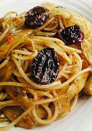ドライトマトとバジルソースのパスタ-レシピのメイン写真