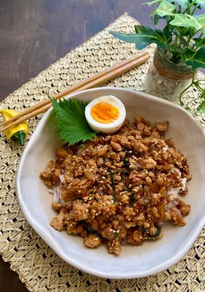 青紫蘇の鶏そぼろ丼-レシピのメイン写真