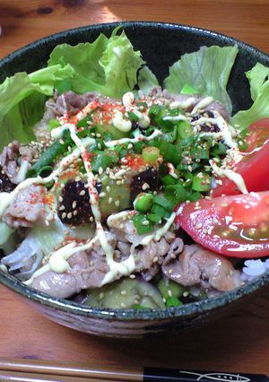 味覇（ウェイパー）で簡単！豚バラなすび丼-レシピのメイン写真