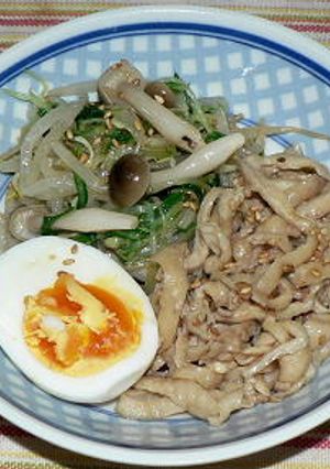 鶏皮と茹で野菜の中華ドレッシング和え-レシピのメイン写真