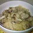 鶏肉ときのこの焼ビーフン