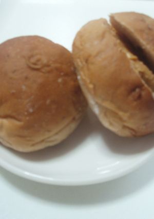 次の日もフワフワ♪黒糖クルミパン-レシピのメイン写真