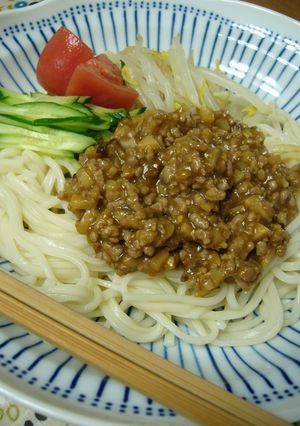 冷やし肉みそうどん-レシピのメイン写真