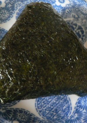 チーズおかかのおにぎり♪-レシピのメイン写真