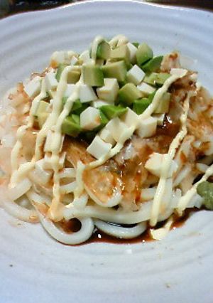 アボカドサラダうどん-レシピのメイン写真