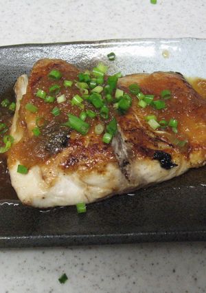 いなだのムニエル玉ねぎソースがけ-レシピのメイン写真