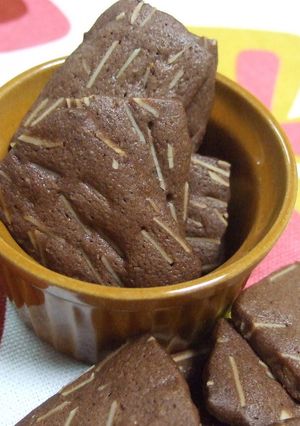 ココア味のアーモンドクッキー-レシピのメイン写真
