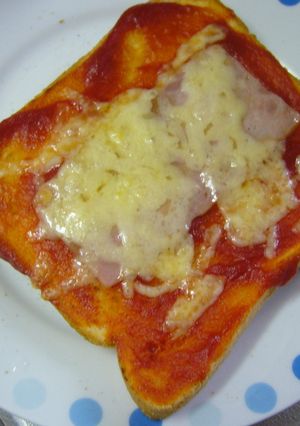 朝食に！ちゃちゃっとピザパン☆-レシピのメイン写真