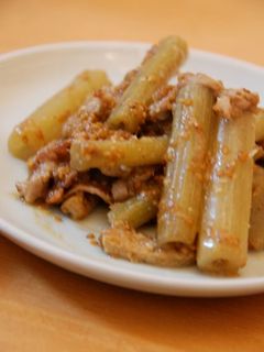 蕗と豚肉の胡麻味噌炒め-レシピのメイン写真