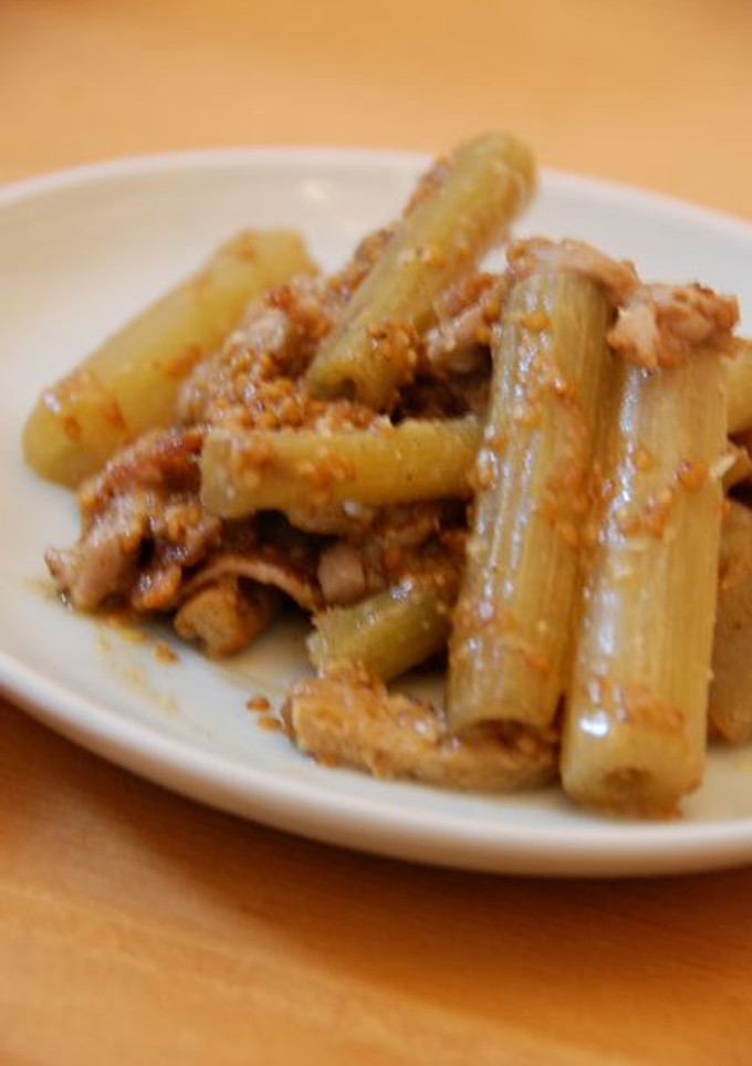 蕗と豚肉の胡麻味噌炒め-レシピのメイン写真