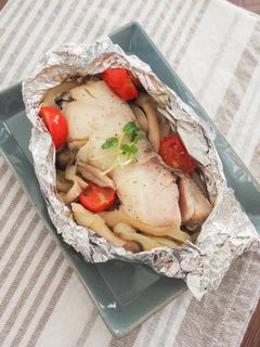 白身魚のふっくらホイル焼き🐟🍅-レシピのメイン写真