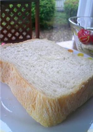 ＨＢ■耳がフランスパンみたい★食パン-レシピのメイン写真