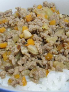 ご飯がすすむ!!肉みそそぼろ丼!-レシピのメイン写真