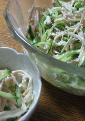 鶏胸肉とキューリだけのサラダ♪-レシピのメイン写真