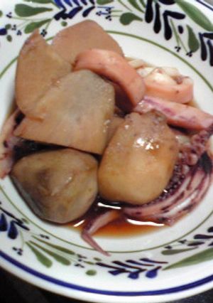 里芋とイカの煮物-レシピのメイン写真