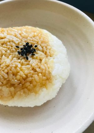 解凍おにぎり●塩昆布胡麻しょう油-レシピのメイン写真