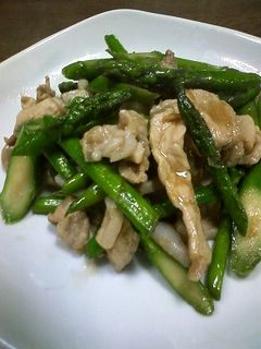 アスパラと豚肉のにんにく醤油バター炒め-レシピのメイン写真