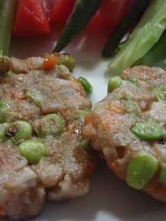 もちっしゃきっ♪レンコンと枝豆のお焼き-レシピのメイン写真