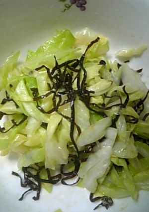 ｷｬﾍﾞﾂと塩昆布だけで1品-レシピのメイン写真