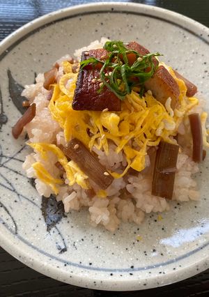 赤ずいきのちらし寿司-レシピのメイン写真