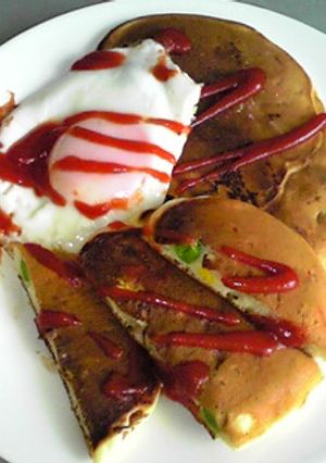 ＊目玉焼きをのせて♪お食事ホットケーキ＊-レシピのメイン写真