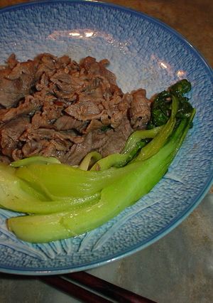 青梗菜と牛肉にウェイパー炒め☆-レシピのメイン写真