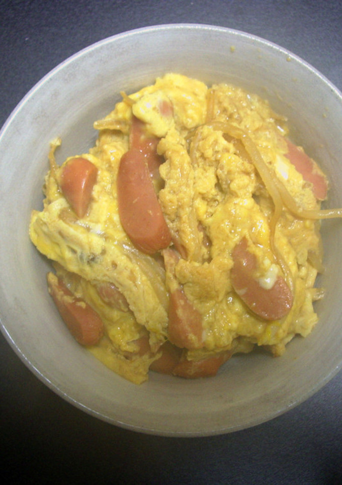 もやしとソーセージの親子丼-レシピのメイン写真