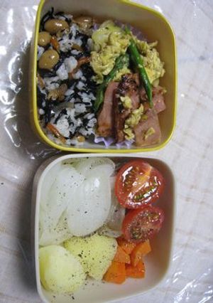 五目ひじきご飯とヘルシー弁当♪-レシピのメイン写真