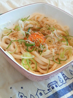 私のお気に入り!ごま香る"釜玉うどん"-レシピのメイン写真