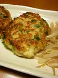 味付しっかり♪にらたっぷり豆腐バーグ