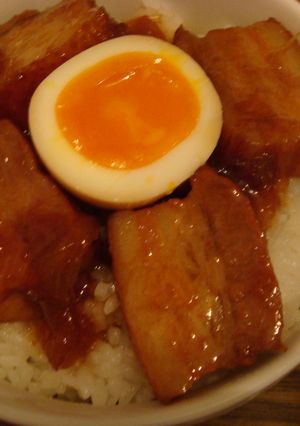 酒３醤油３砂糖３！簡単うまい＊豚の角煮-レシピのメイン写真