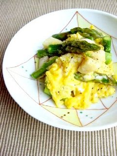アスパラと帆立のふわふわ卵炒め-レシピのメイン写真