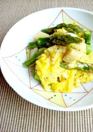 アスパラと帆立のふわふわ卵炒め-レシピのメイン写真