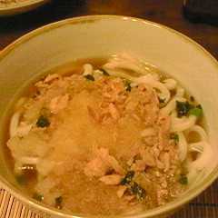 รูปของ ツナと大根おろしのぶっかけうどん