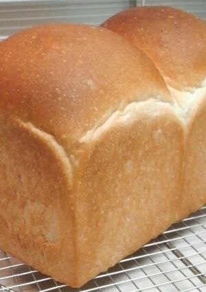 我が家のシンプル　ふんわり軽い　食パン-レシピのメイン写真