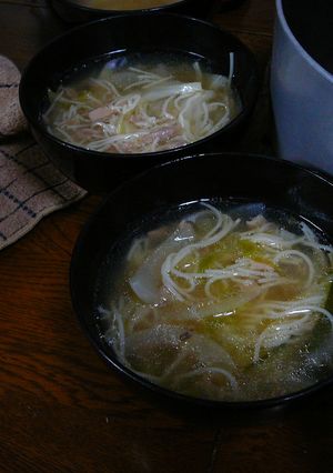 ツナ缶で簡単チンの豪華スープ-レシピのメイン写真