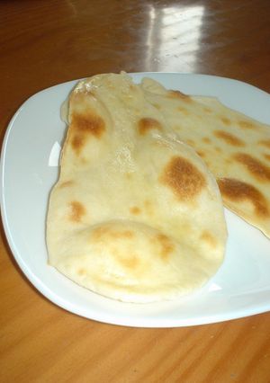 カレーによく合うナン-レシピのメイン写真