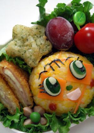 メロンパンナちゃんキャラ弁★おにぎり-レシピのメイン写真